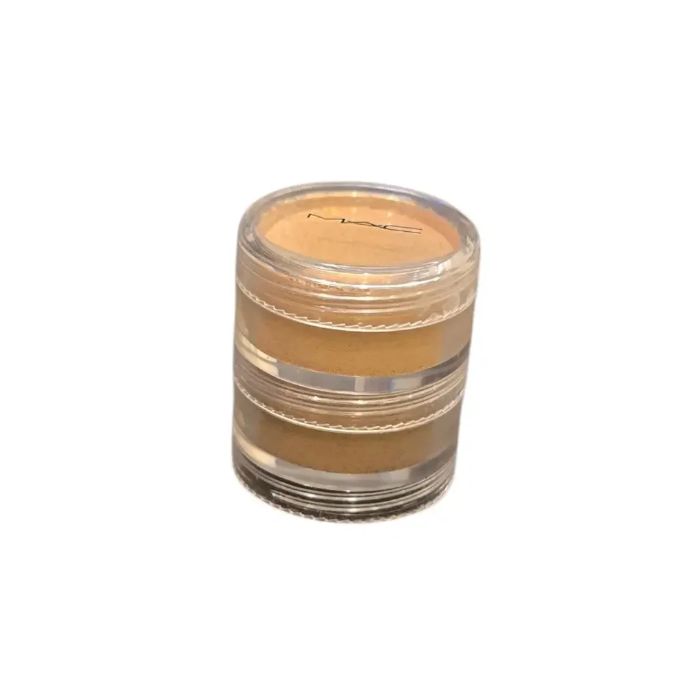 New MAC Crush Metal Pigment Stacked 2! Gold